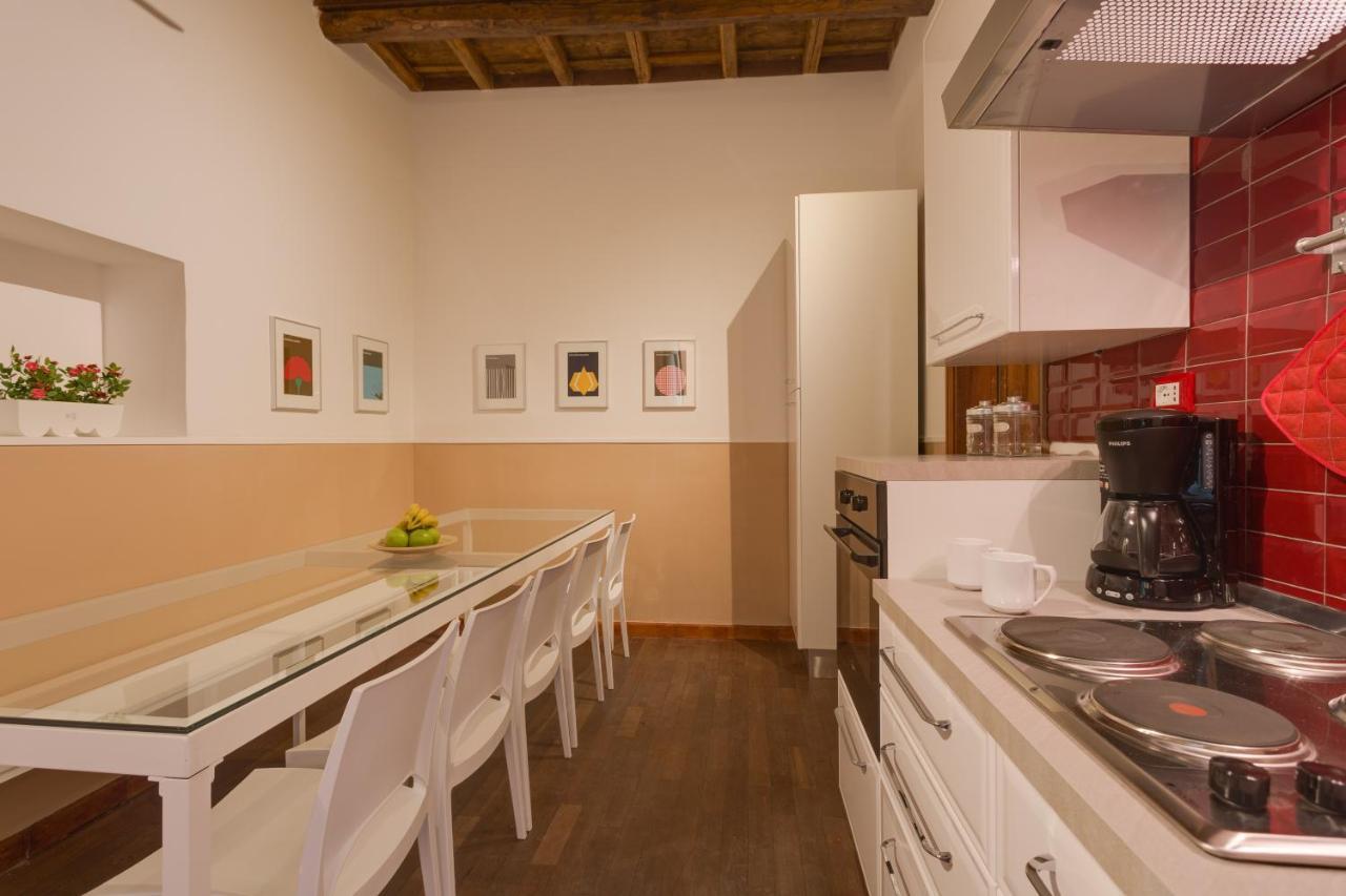 Romac Baullari Holiday Apartment In Campo De Fiori ภายนอก รูปภาพ