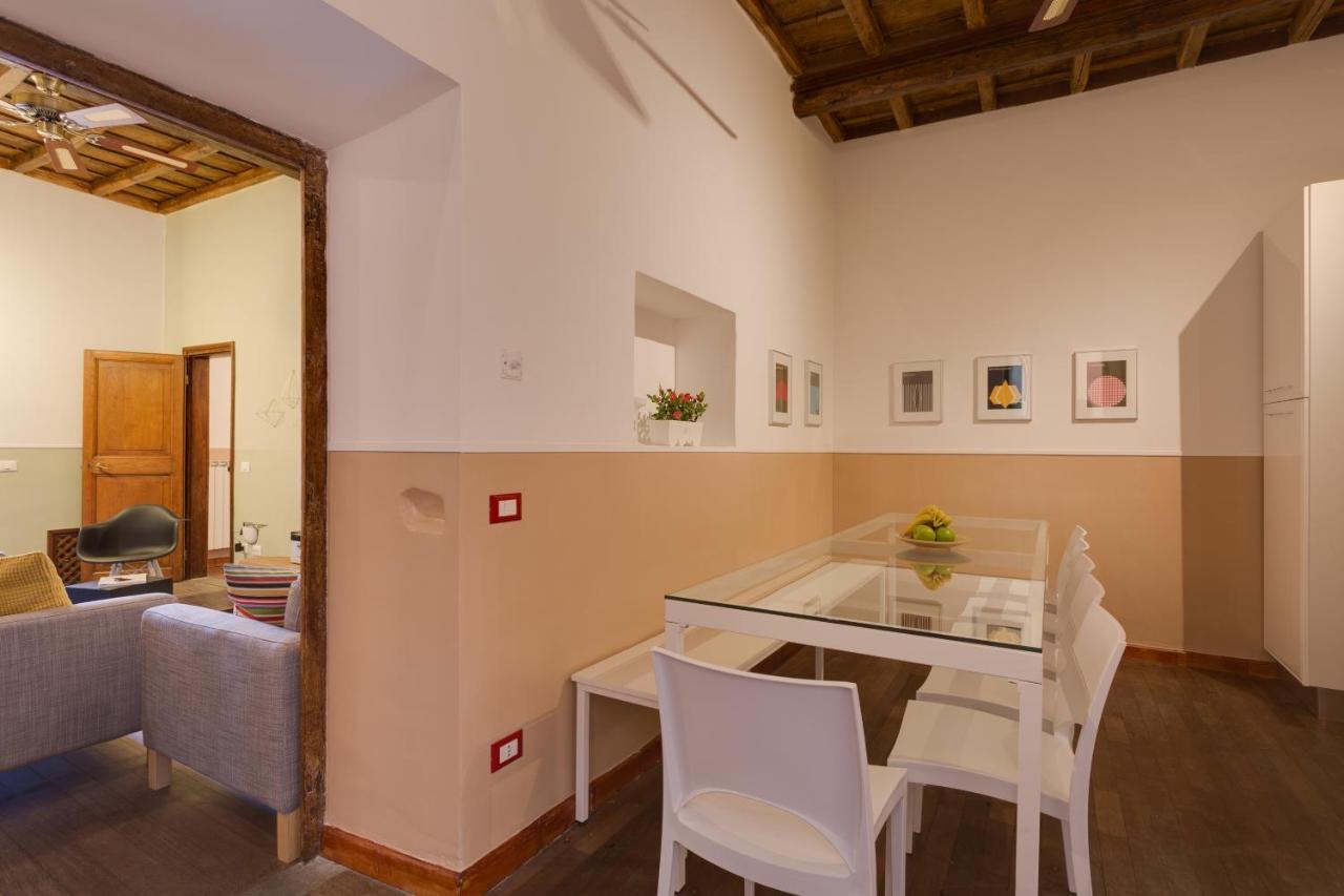 Romac Baullari Holiday Apartment In Campo De Fiori ภายนอก รูปภาพ